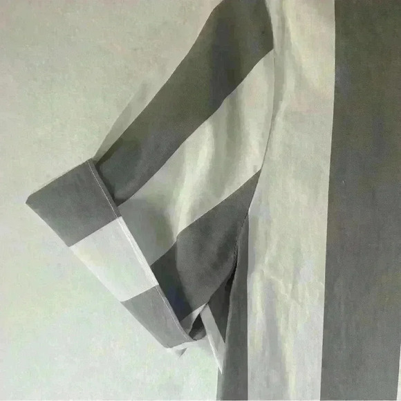 Chelsea & Theodore Women's Grey‎ White Striped Button Up T Shirt Dress Size S - Picture 6 of 13